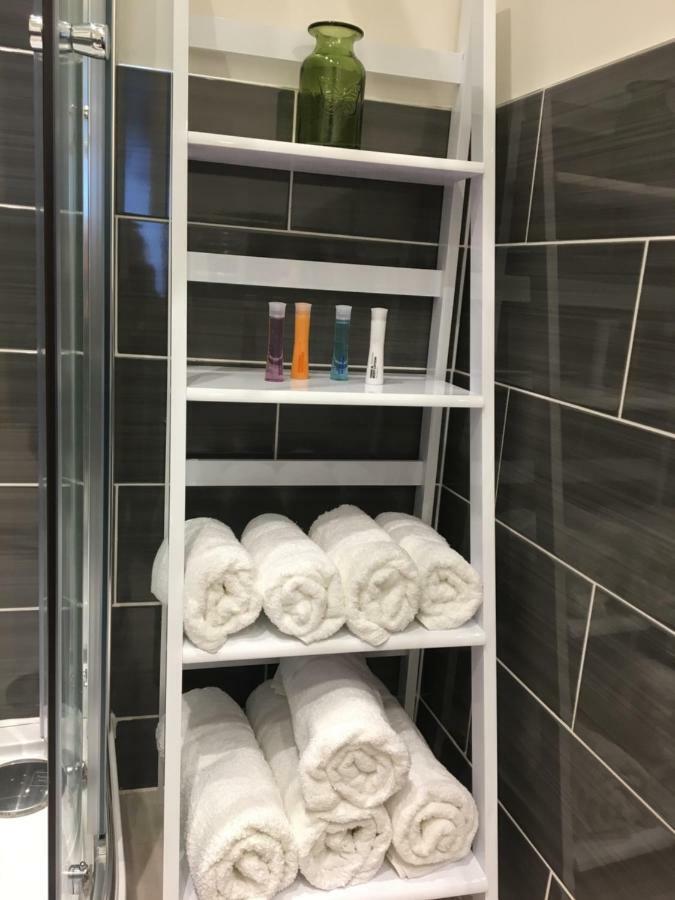 Star Tree Apartment ยอร์ค ภายนอก รูปภาพ